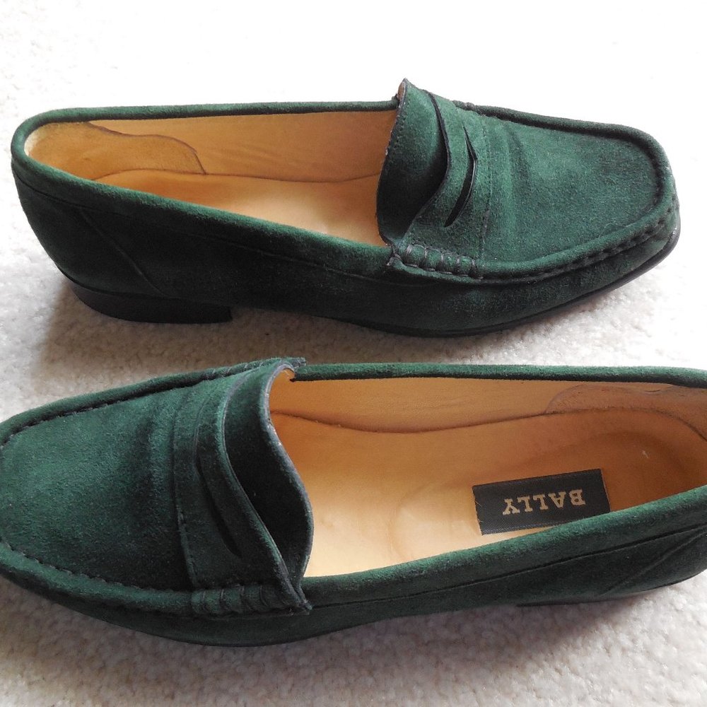 Bally Loafers Women's Size 8.5 Forest Green Suede